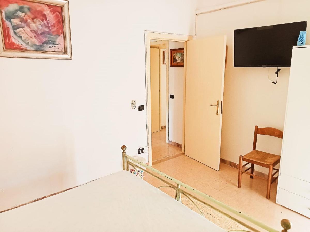 Casa Ilaria Apartment เลชเช ภายนอก รูปภาพ